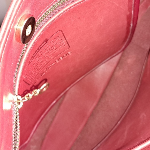 Coach  Vintage USA 9806 Slim Bucket Equestrian Red Leather Legacy Shoulder Bag - Picture 10 of 15